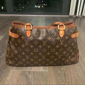 Authentic Louis Vuitton Monogram Batignolles Shoulder Bag. Serial#: SD0035
